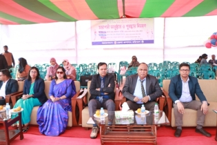 বরিশালে সরকারি কর্মকর্তা-কর্মচারী ও সন্তানদের অংশগ্রহণ খেলাধুলায়