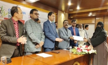 উচ্চতর ডিগ্রিধারী শিক্ষা ক্যাডার কর্মকর্তাদের গবেষণা