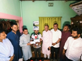 জুলাই গণঅভ্যুত্থানে পুলিশের গুলিতে আহত হোসেনের পাশে প্রধানমন্ত্রী