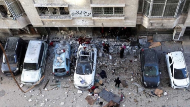 ইসরায়েলি বিমান হামলায় গাজায় ৩২ ফিলিস্তিনি নিহত