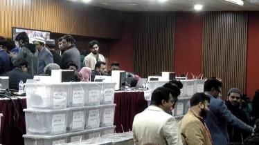 জকসু: ১৩ কেন্দ্রের ফলাফলে ভিপি ও এজিএস পদে হাড্ডাহাড্ডি লড়াই