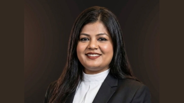 এবার নির্বাচন থেকে সরে দাঁড়ালেন এনসিপি নেত্রী ঝুমা