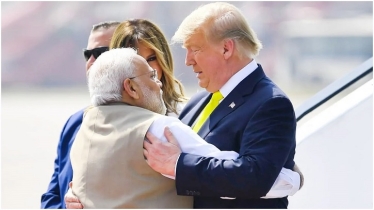 ট্রাম্পের চাপে বাণিজ্যচুক্তির জটে মোদি সরকার