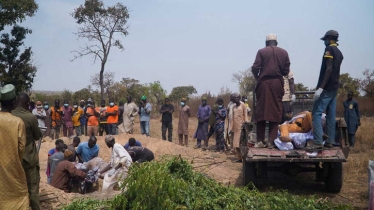 নাইজেরিয়ায় বন্দুকধারী বাইকারদের হামলায় নিহত অন্তত ৩২