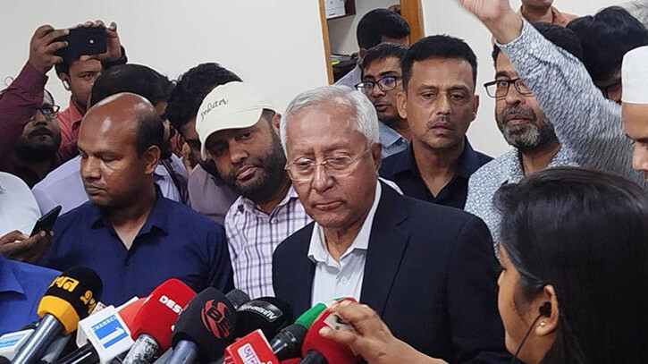 ভোটার বেড়ে দাঁড়াল ১২ কোটি ৭৬ লাখ ভোটার বেড়ে দাঁড়াল ১২ কোটি ৭৬ লাখ