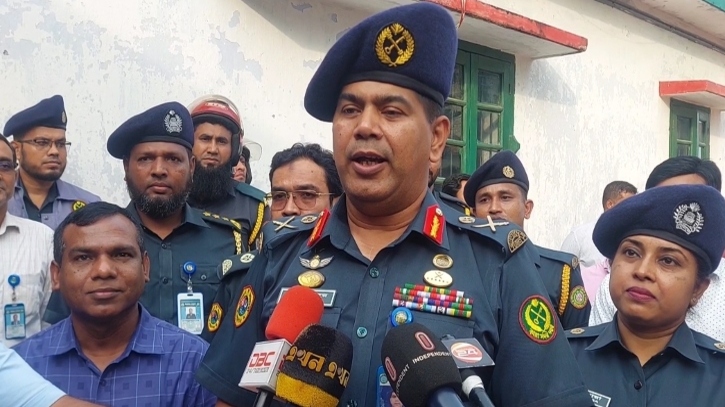 দেশে কারাগার থেকে পালানো ৫০০ আসামি এখনো পলাতক: কারা মহাপরিদর্শক দেশে কারাগার থেকে পালানো ৫০০ আসামি এখনো পলাতক: কারা মহাপরিদর্শক