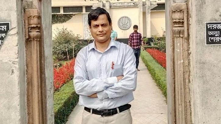 বেরোবি শিক্ষক মাহমুদুল হক হত্যা মামলায় গ্রেপ্তার বেরোবি শিক্ষক মাহমুদুল হক হত্যা মামলায় গ্রেপ্তার