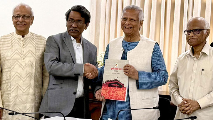 কী থাকছে জুলাই জাতীয় সনদ বাস্তবায়ন আদেশে? কী থাকছে জুলাই জাতীয় সনদ বাস্তবায়ন আদেশে?