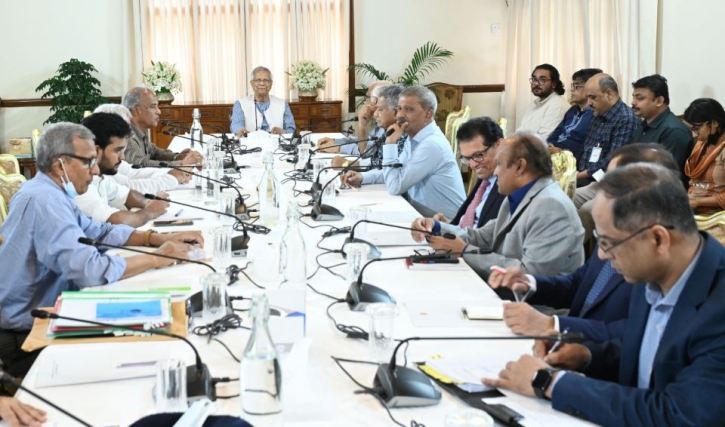 ঝটিকা মিছিলের বিষয়ে ‘মনিটরিং’ জোরদার করবে সরকার, নেবে কঠোর ব্যবস্থা ঝটিকা মিছিলের বিষয়ে ‘মনিটরিং’ জোরদার করবে সরকার, নেবে কঠোর ব্যবস্থা