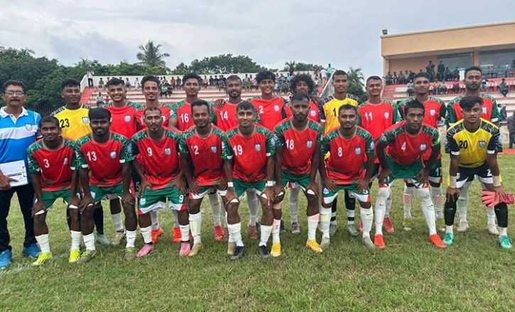 জাতীয় চ্যাম্পিয়নশীপের মূলপর্বে খুলনা জাতীয় চ্যাম্পিয়নশীপের মূলপর্বে খুলনা