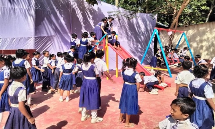 টাঙ্গাইলে ১৬০টি স্কুলে নির্মিত হচ্ছে শিক্ষার্থীদের জন্য প্লে-গ্রাউন্ড টাঙ্গাইলে ১৬০টি স্কুলে নির্মিত হচ্ছে শিক্ষার্থীদের জন্য প্লে-গ্রাউন্ড