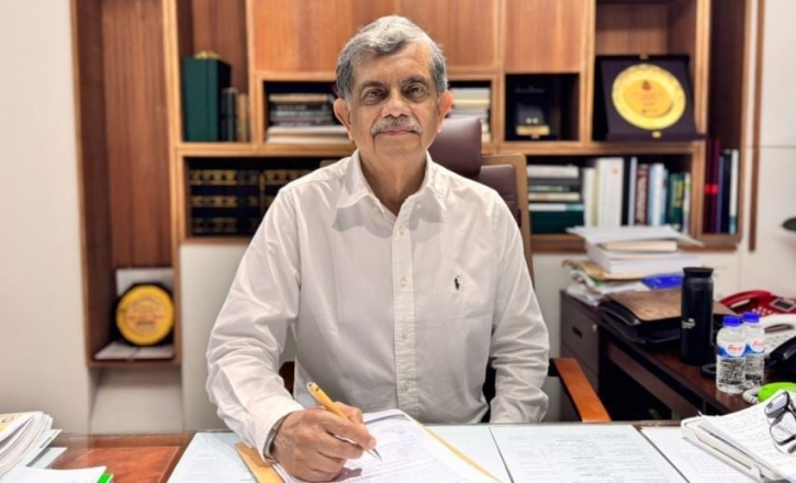 মাধ্যমিক বিদ্যালয়ের শিক্ষকগণ পরীক্ষা বন্ধ রাখলে শাস্তির মুখোমুখি হবেন : শিক্ষা উপদেষ্টা