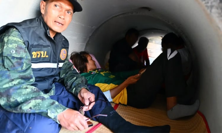 থাই হামলায় কম্বোডিয়ার নিহত বেড়ে ৬