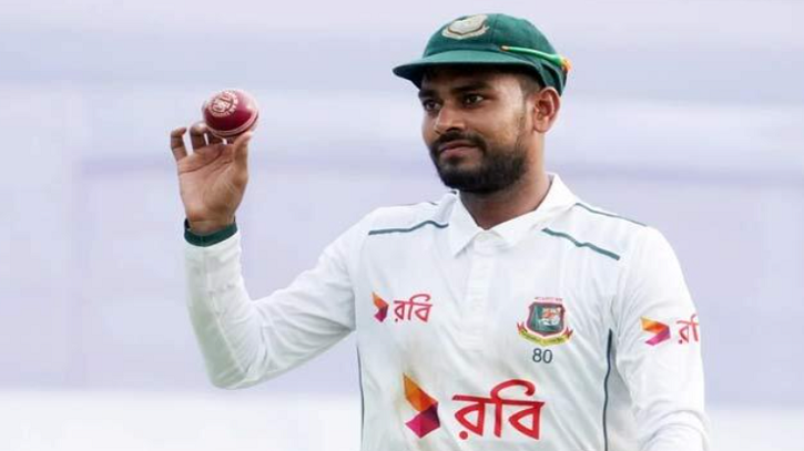 টেস্টে একদিনে সেঞ্চুরি ও ৫ উইকেট: মিরাজের বিরল কীর্তি টেস্টে একদিনে সেঞ্চুরি ও ৫ উইকেট: মিরাজের বিরল কীর্তি