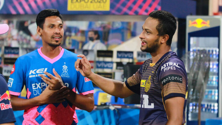 মোস্তাফিজের দুর্দান্ত বোলিং, আইপিএলে ভাঙলেন সাকিবের রেকর্ড মোস্তাফিজের দুর্দান্ত বোলিং, আইপিএলে ভাঙলেন সাকিবের রেকর্ড