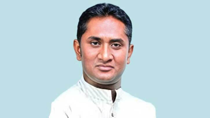 ‘বন্দুকযুদ্ধের নামে’ ছাত্রদল নেতা হত্যা: সাবের চৌধুরীসহ আসামি ৬২ ‘বন্দুকযুদ্ধের নামে’ ছাত্রদল নেতা হত্যা: সাবের চৌধুরীসহ আসামি ৬২