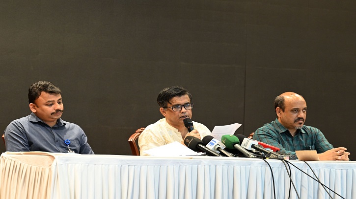 মৃত্যুদণ্ডের বিধান রেখে ‘গুম প্রতিরোধ, প্রতিকার ও সুরক্ষা অধ্যাদেশ’-এর খসড়া অনুমোদন মৃত্যুদণ্ডের বিধান রেখে ‘গুম প্রতিরোধ, প্রতিকার ও সুরক্ষা অধ্যাদেশ’-এর খসড়া অনুমোদন