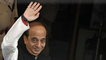 ভারতের হাই কমিশনার দীনেশ ত্রিবেদীকে মন্ত্রীর মর্যাদা