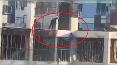 কার্নিশে ঝোলা তরুণকে গুলি: ৩ পুলিশের প্রাণদণ্ড