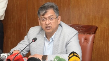 বেনজীরকে দ্রুত দেশে ফেরানোর প্রক্রিয়া চলেছে: স্বরাষ্ট্রমন্ত্রী