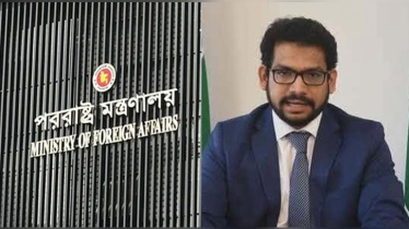 প্রধানমন্ত্রীর উপদেষ্টাকে দিল্লিতে প্রবেশে বাধা: ভারতীয় দূতকে তলব