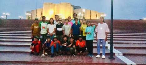 নান্দাইলের নারী ফুটবলারদের সংসদ ভবন ভ্রমণের স্বপ্ন পূরণ করলেন :
