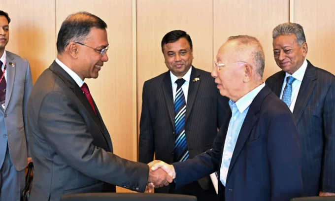 বাংলাদেশে বিনিয়োগ সম্প্রসারণে ইউনিক্লোর প্রতি প্রধানমন্ত্রীর আহ্বান