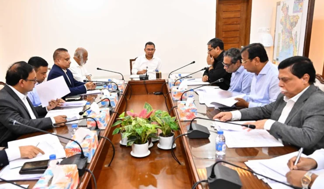 ডেঙ্গু প্রতিরোধে দেশজুড়ে পরিচ্ছন্নতা কার্যক্রম জোরদারের নির্দেশ প্রধানমন্ত্রীর