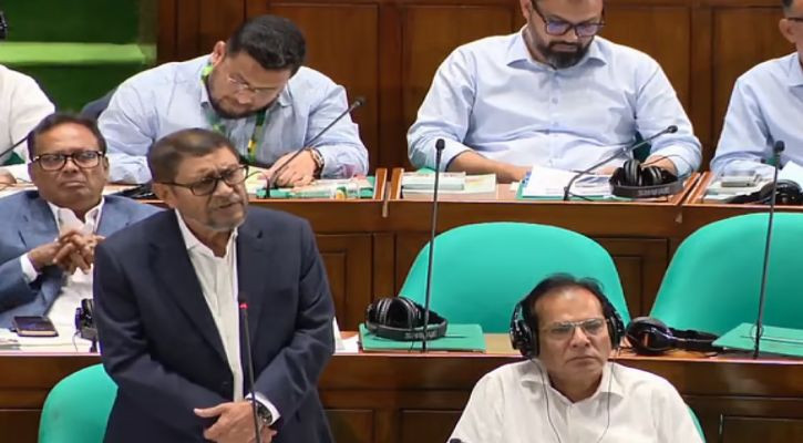 সাড়ে ১১ হাজার চিকিৎসক নিয়োগ দেবে সরকার: স্বাস্থ্যমন্ত্রী