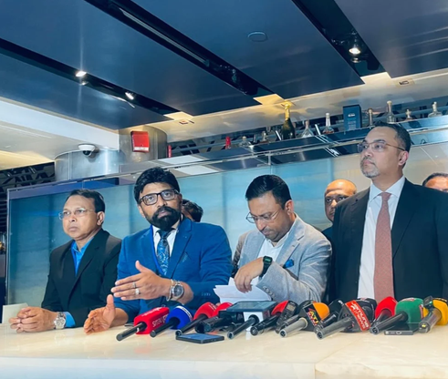 বোয়িংয়ের সঙ্গে ১১টি বিমান কেনার চুক্তি হয়েছে: মাহদী আমিন