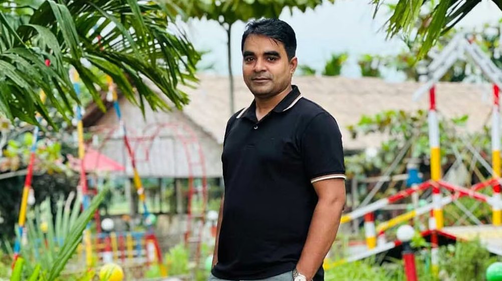 চাঁদাবাজির অভিযোগে আদাবর থানা ছাত্রদল নেতা আটক