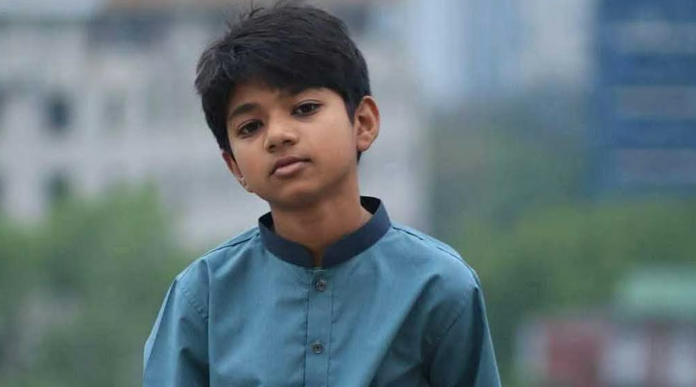 অপ্রতিম নিখোঁজ হওয়ার পর ফেইসবুকে যা বলেছিলেন মা