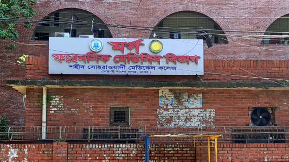 শ্যামলীতে ট্রাক চাপায় প্রাণ গেল ২ কিশোরীর