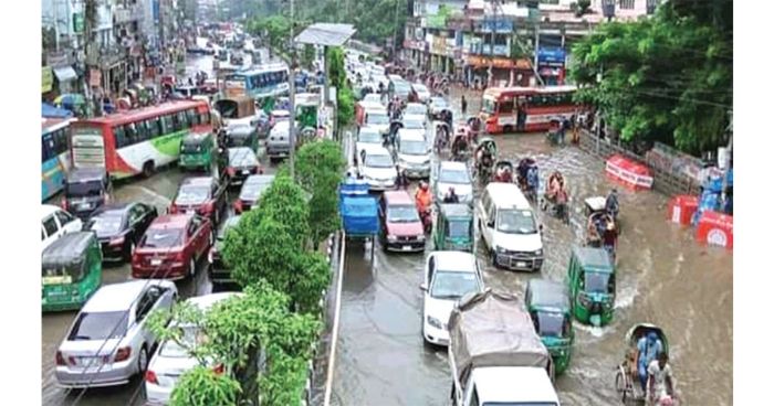 বৃষ্টি হলেই ডুবে ঢাকা