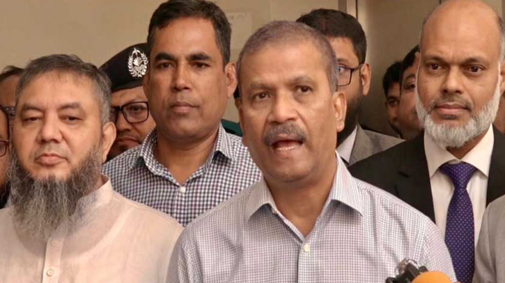 নির্বাচন নিয়ে শঙ্কার কোনো কারণ নেই: আইন উপদেষ্টা