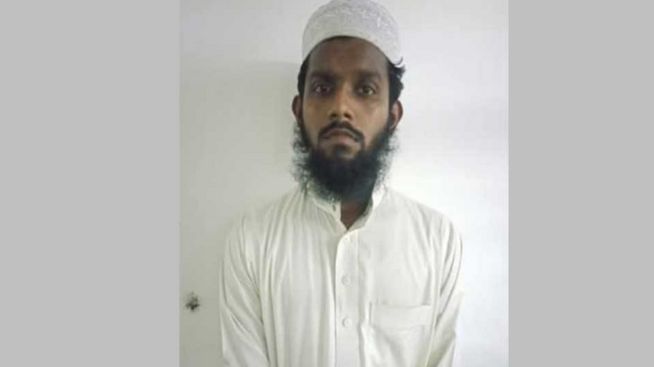 মানিকগঞ্জে ছাত্রকে ‘ধর্ষণ’, শিক্ষক আটক