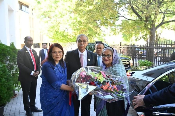 দেশের ভাবমূর্তি আরও জোরদার করতে কাজ করুন : প্রধানমন্ত্রী