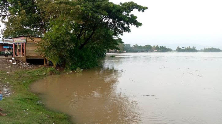 আবার বন্যার মুখে সিলেট