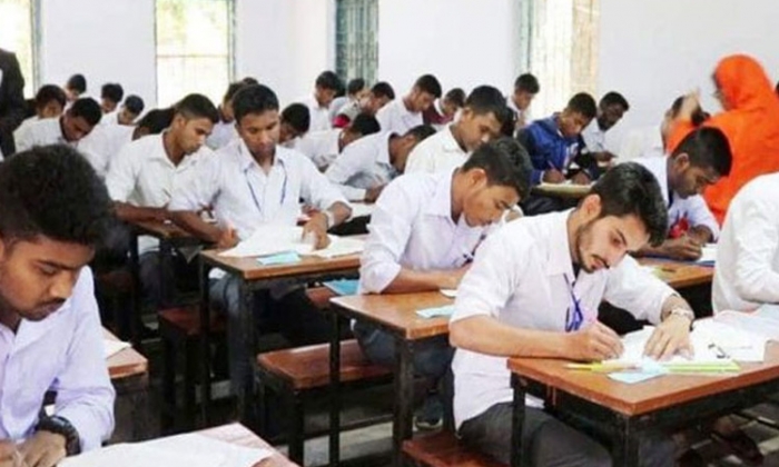 আগামী সপ্তাহে এইচএসসি পরীক্ষার রুটিন প্রকাশ: শিক্ষামন্ত্রী