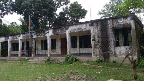 ডিসেম্বরের মধ্যে প্রাথমিকে জরাজীর্ণ ভবন থাকছে না