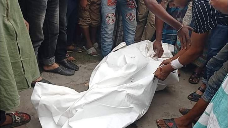 শাশুড়িকে কুপিয়ে হত্যা করলেন মেয়ের জামাই
