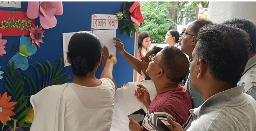 এইচএসসির ফলে ধস: অকৃতকার্য শিক্ষার্থী বেড়েছে ৬.৭১ শতাংশ