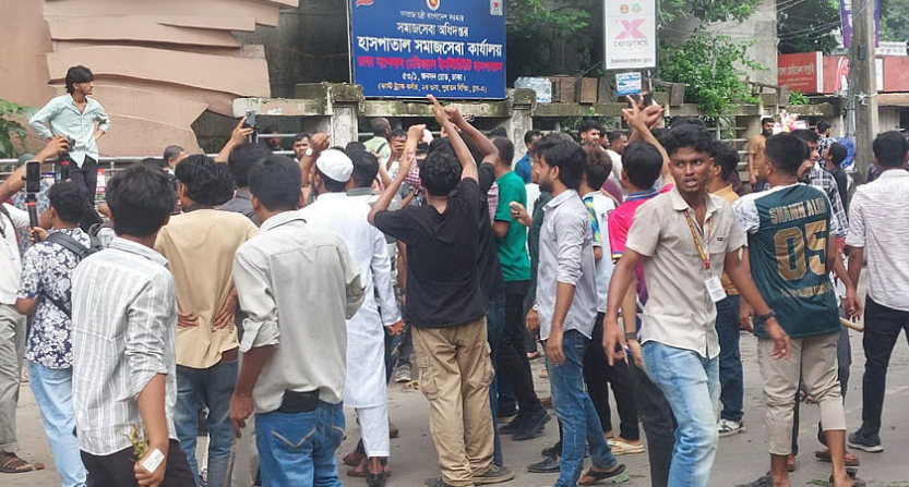 জবিতে ছাত্রদল-ছাত্রশিবিরের সংঘর্ষ, আহত ১৫