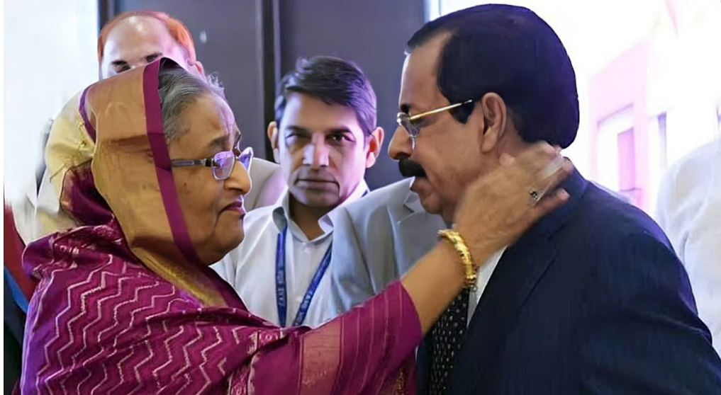 শেখ রেহানা নয়, শেখ হাসিনার অনুপস্থিতিতে ‘আওয়ামী লীগের হাল ধরবেন’ শেখ সেলিম