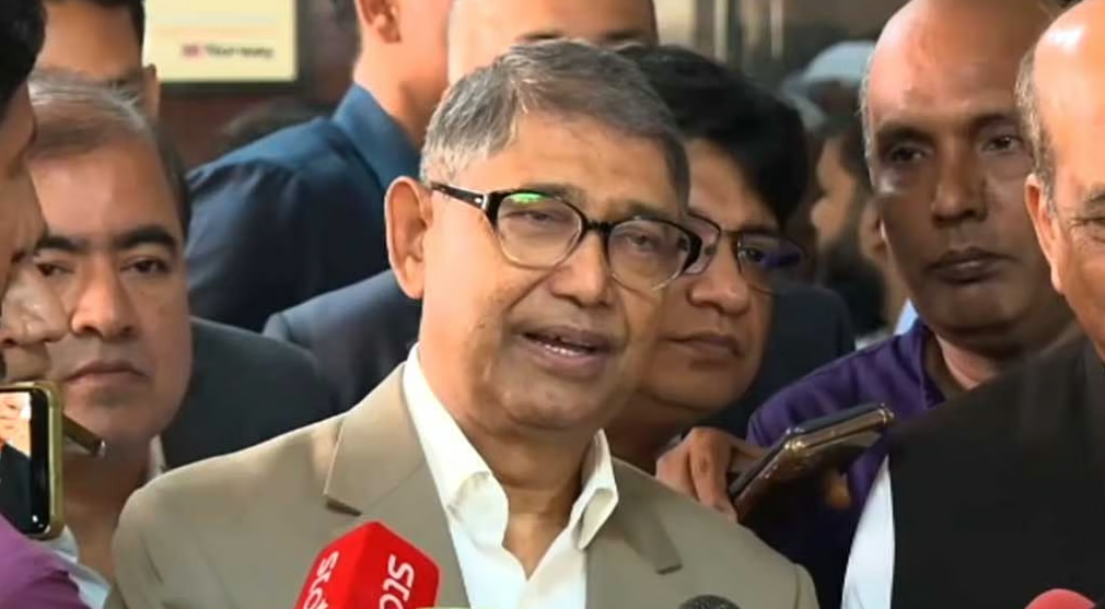পাকিস্তানের আত্মসমর্পণের ভাস্কর্যের বদলে পানির ফোয়ারা? মন্ত্রী বললেন 'সঠিক নয়'